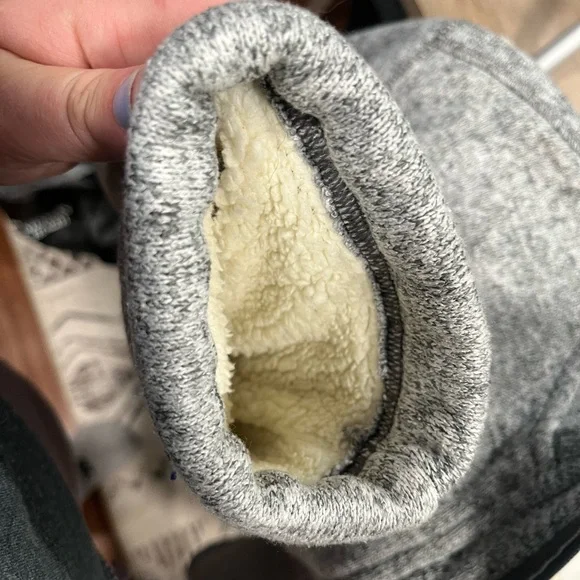 Orvis Men’s 1/4 Zip Gray Sweater Cozy Fleece Sherpa Lined Size XL - Picture 6 of 6